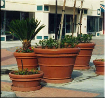 pedestrian plaza vase planters